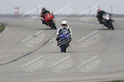 media/Nov-29-2025-TrackDaz (Sat) [[10ae2d9bce]]/A Group/Session 3 (Outside Grapevine)/